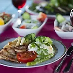 Senza Inova Semesteranläggning (resort) 4*