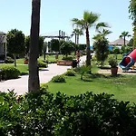 Semesteranläggning (resort) Senza Inova 4*