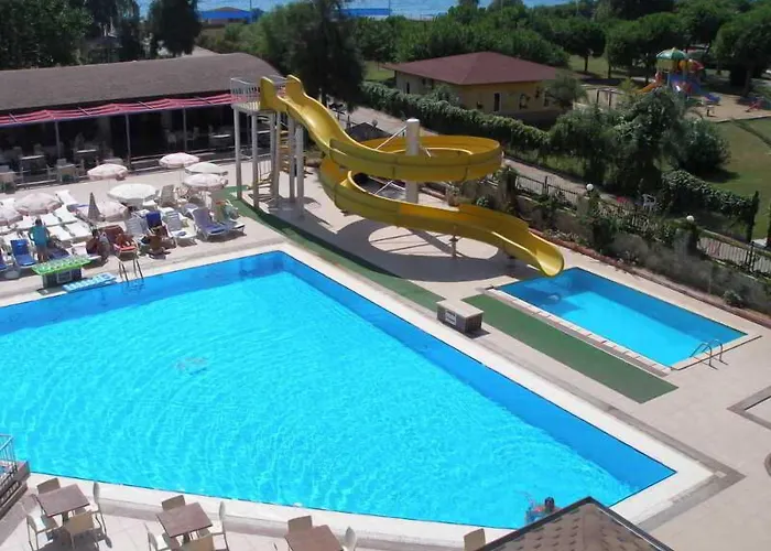 Senza Inova Resort 4*